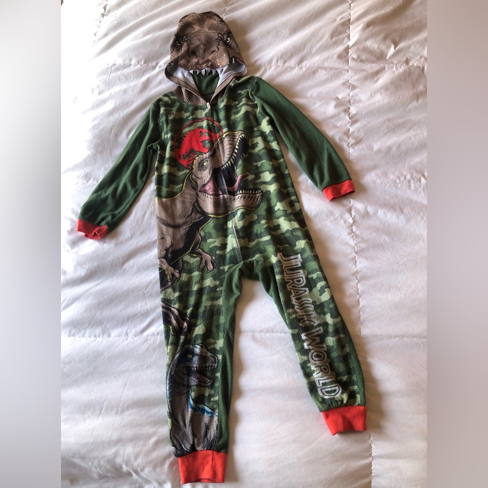 Jurassic World Dinosaur Boys Pajamas Size 4/5